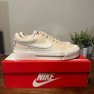 Nike Court Legacy Lift Pearl New